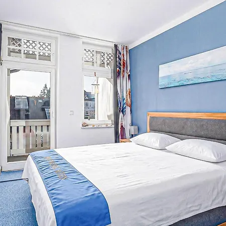 Strandidyll Ap 10, Balkon Mit Meerblick, Strandkorb * בינץ